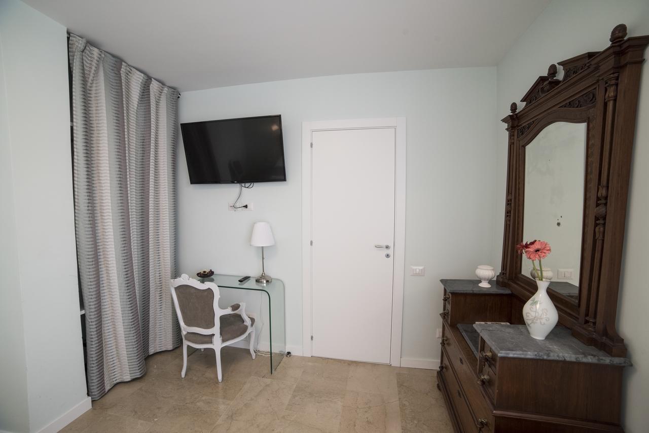 B&B Attico 33 Palermo Buitenkant foto