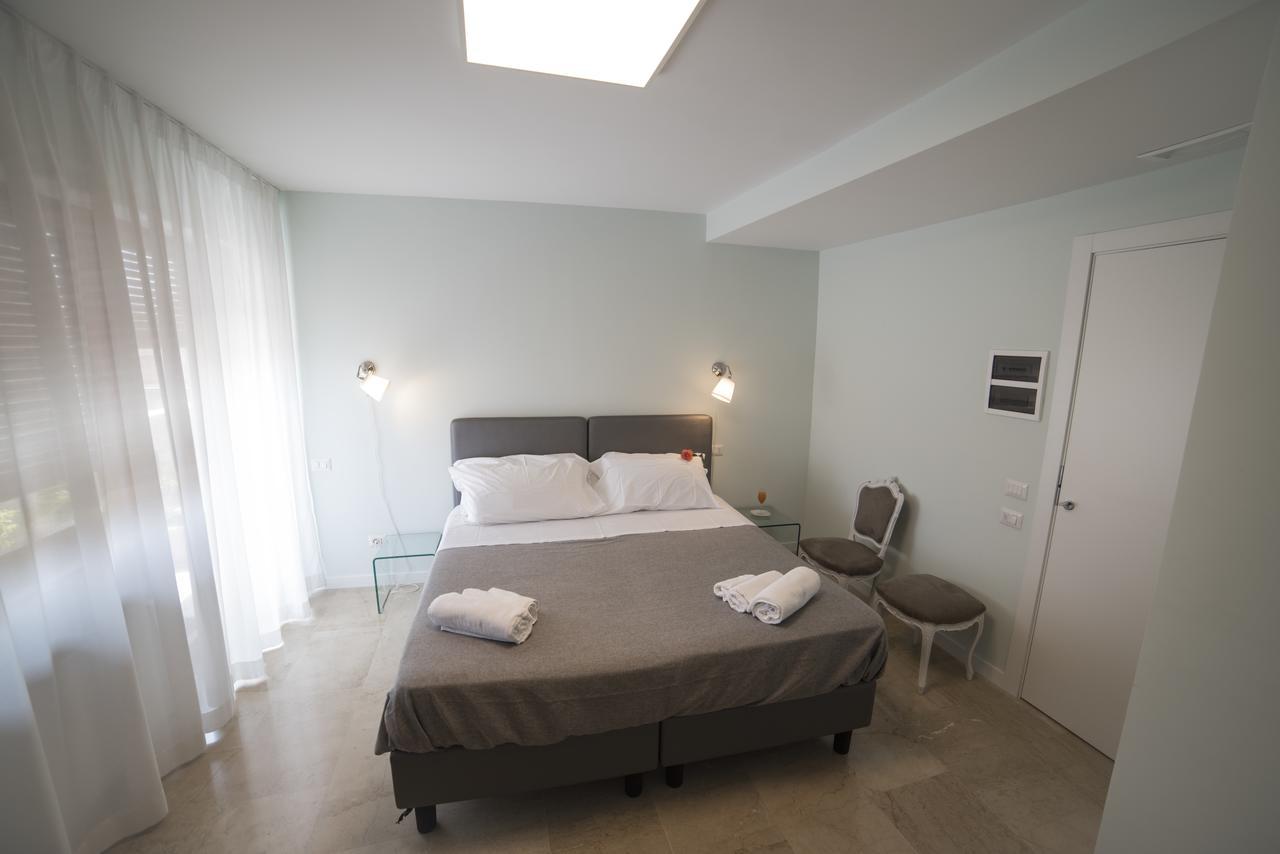 B&B Attico 33 Palermo Buitenkant foto