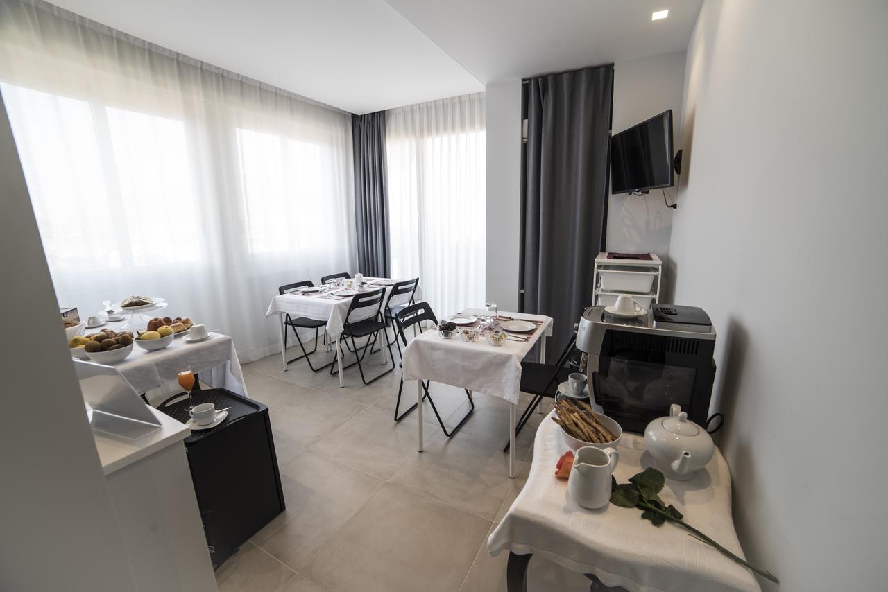 B&B Attico 33 Palermo Buitenkant foto